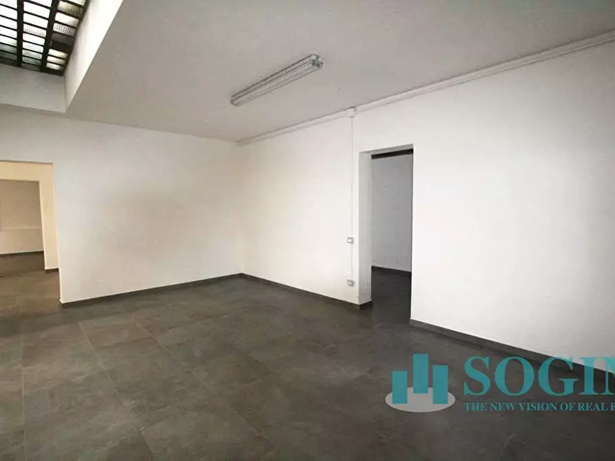 Immagine 15 di Locale commerciale in affitto  in VIA MONZA a Gorgonzola