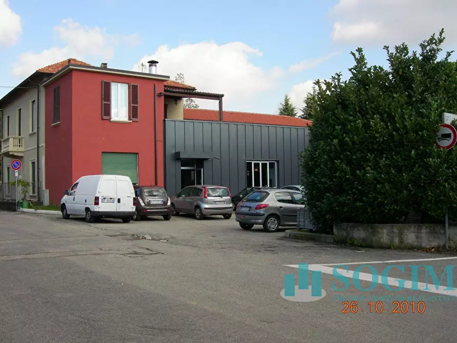 Immagine 2 di Capannone industriale in vendita  in sabotino a Tradate