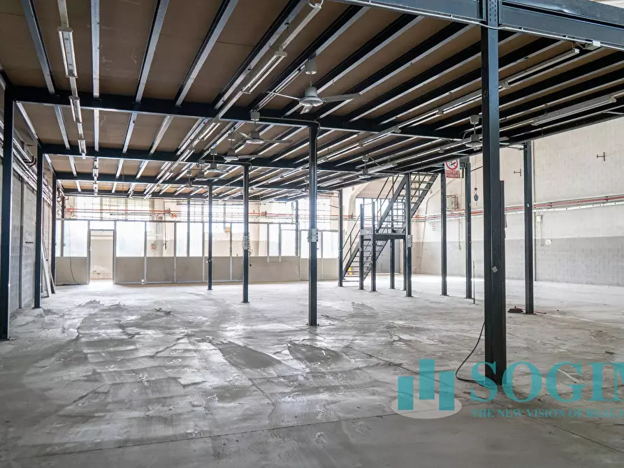 Immagine 21 di Capannone industriale in vendita  in Via Cavallotti a Biassono