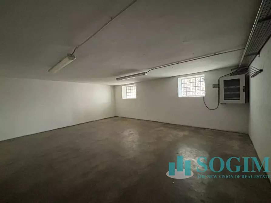 Immagine 27 di Capannone industriale in vendita  in via giovanni XXIII a Cardano Al Campo