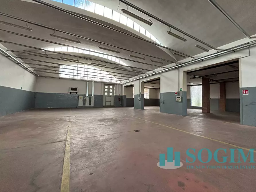 Immagine 9 di Capannone industriale in vendita  in via giovanni XXIII a Cardano Al Campo