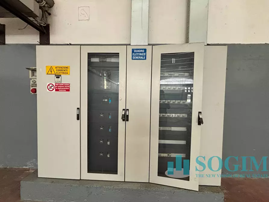 Immagine 19 di Capannone industriale in vendita  in via giovanni XXIII a Cardano Al Campo