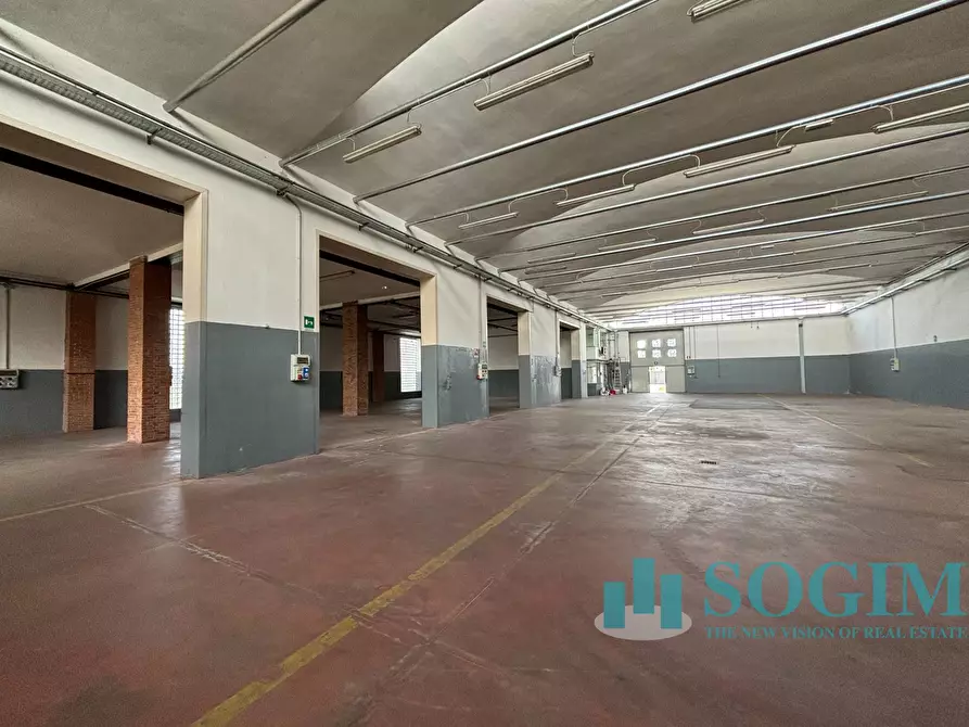 Immagine 11 di Capannone industriale in vendita  in via giovanni XXIII a Cardano Al Campo