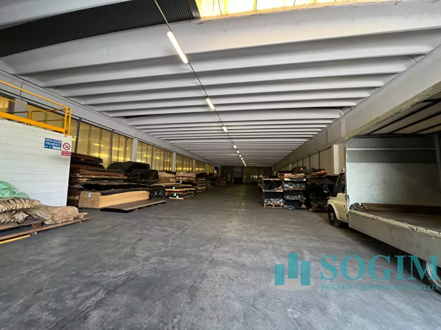 Immagine 8 di Capannone industriale in vendita  in via Cantù a Cucciago