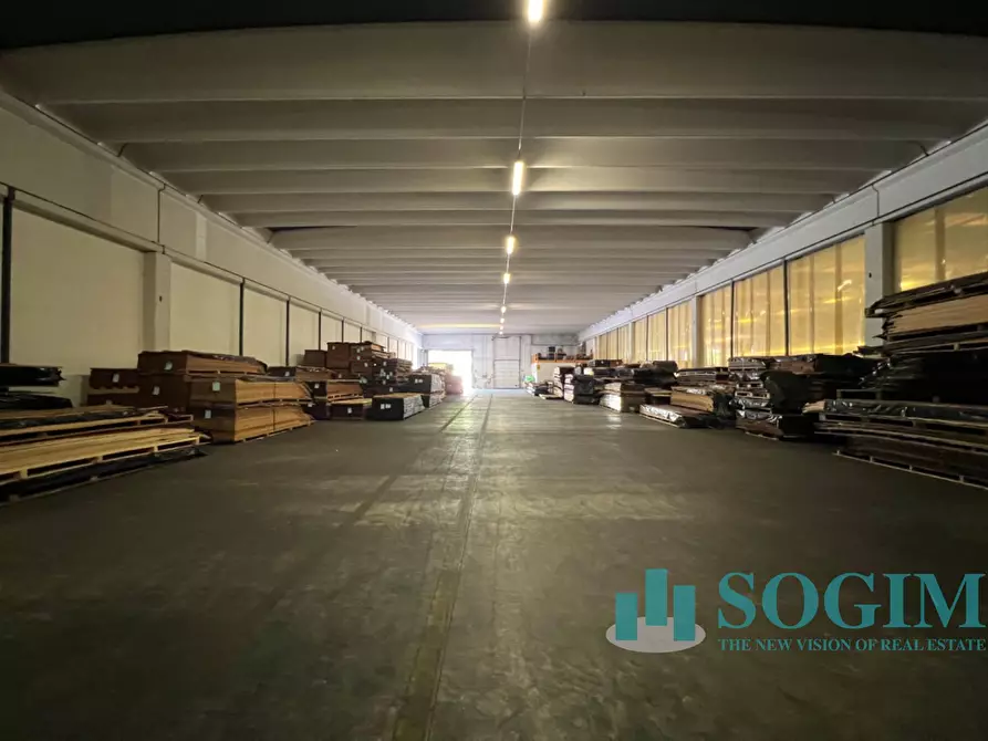 Immagine 28 di Capannone industriale in vendita  in via Cantù a Cucciago