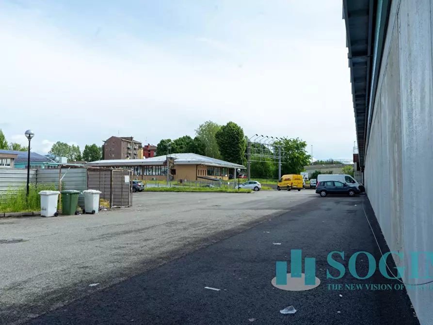 Immagine 23 di Ufficio in vendita  in Via Matteotti a Cinisello Balsamo