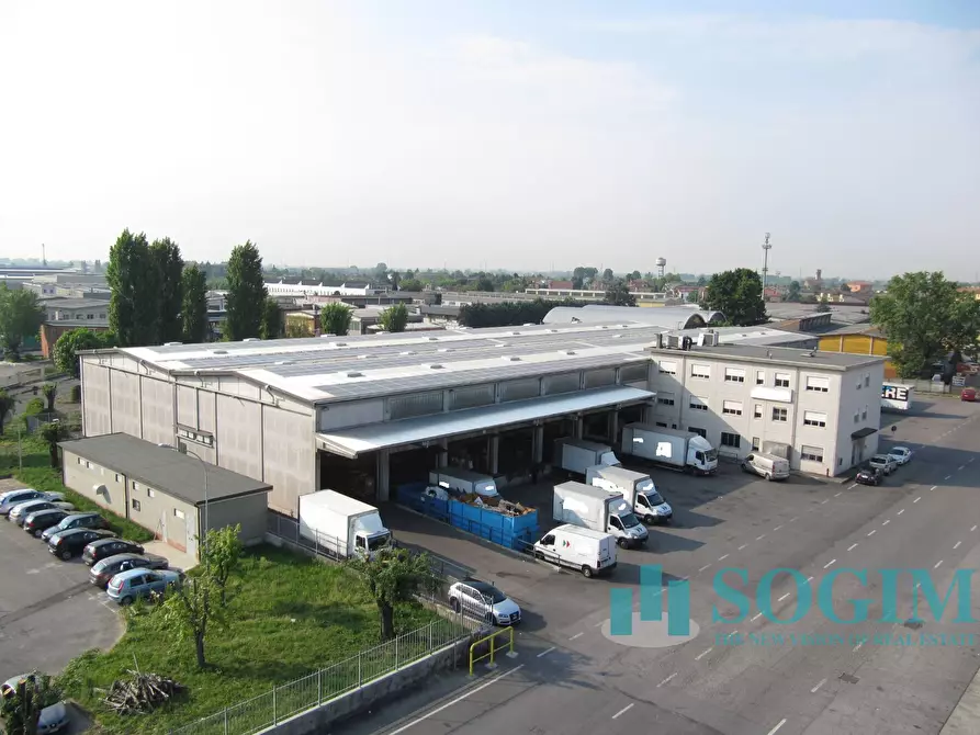 Immagine 1 di Capannone industriale in affitto  in VIA DEL TECCHIONE a San Giuliano Milanese