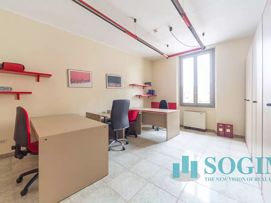 Immagine 30 di Appartamento in vendita  in Piazza Petazzi a Sesto San Giovanni