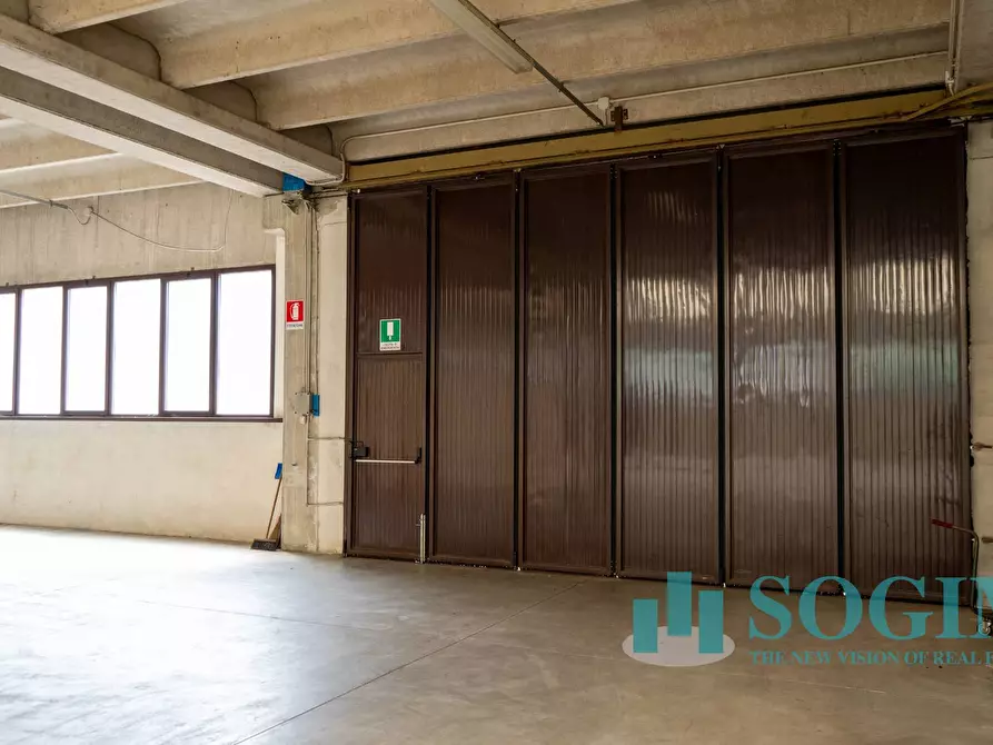 Immagine 22 di Capannone industriale in vendita  a Concorezzo