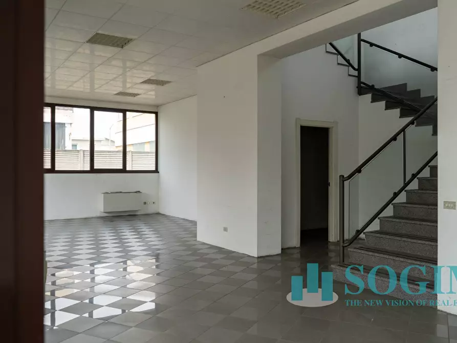 Immagine 25 di Capannone industriale in vendita  a Concorezzo