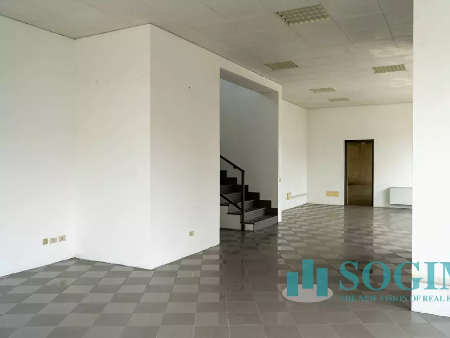 Immagine 26 di Capannone industriale in vendita  a Concorezzo