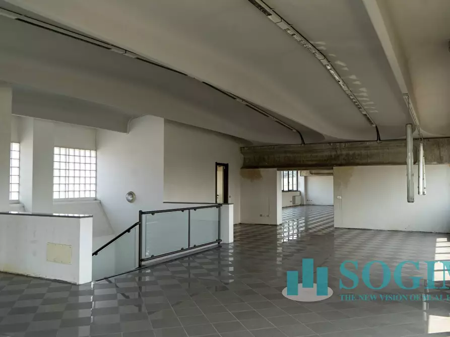 Immagine 28 di Capannone industriale in vendita  a Concorezzo