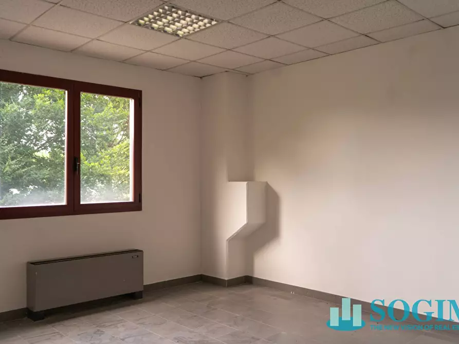 Immagine 15 di Capannone industriale in vendita  in Via Grigne a Locate Varesino