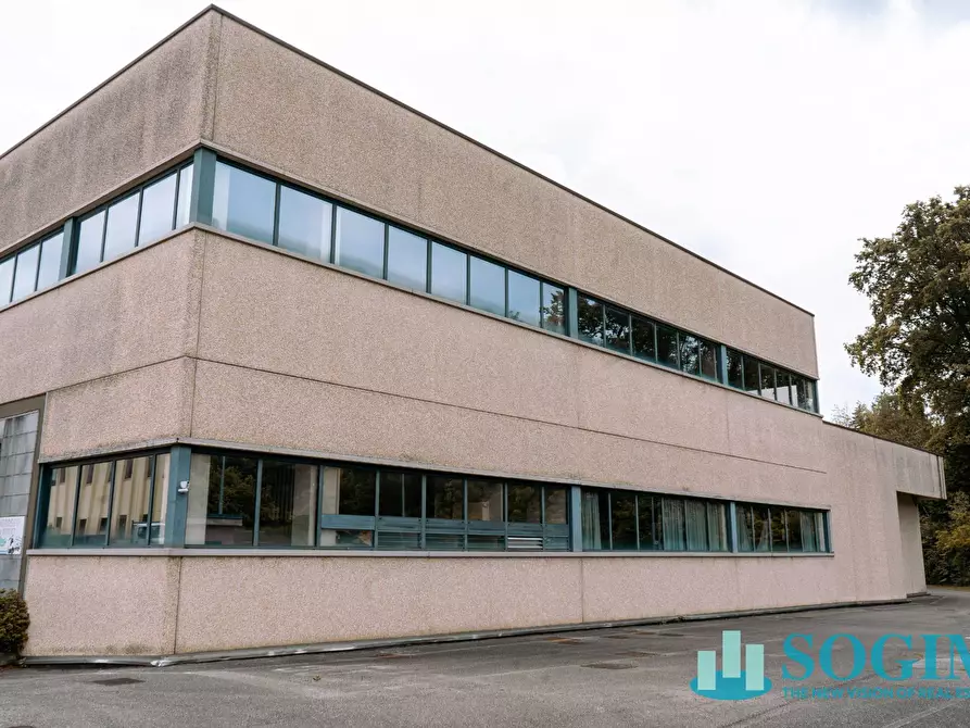 Immagine 2 di Capannone industriale in vendita  in Via Cascina Bella a Olgiate Comasco