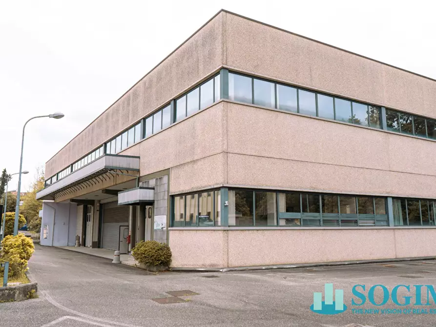 Immagine 4 di Capannone industriale in vendita  in Via Cascina Bella a Olgiate Comasco
