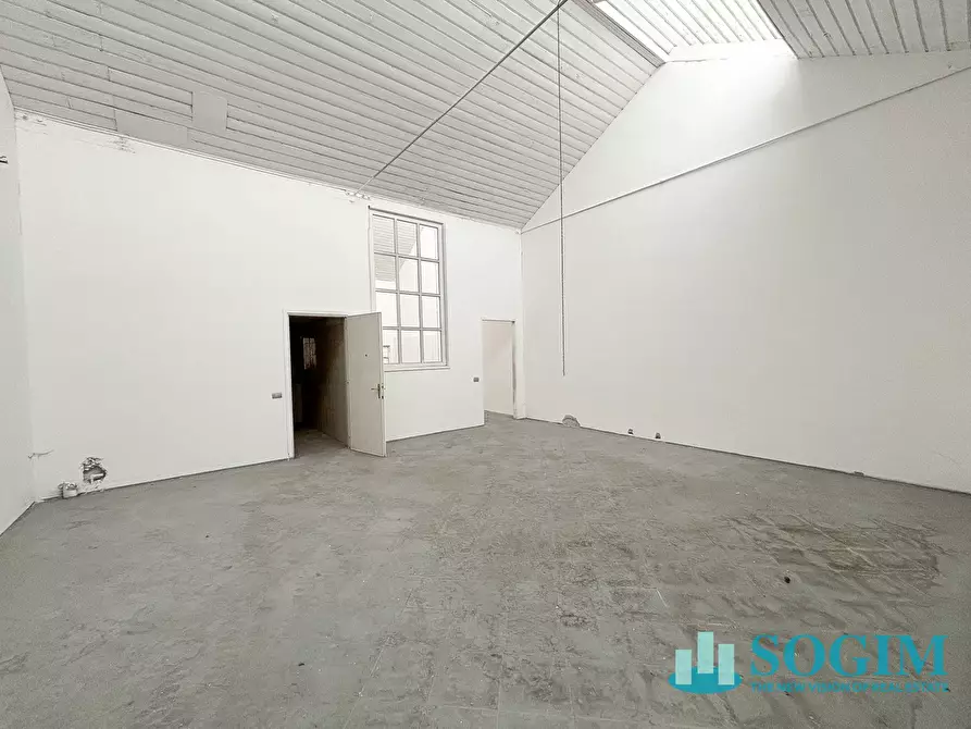 Immagine 27 di Capannone industriale in vendita  a Gorla Maggiore