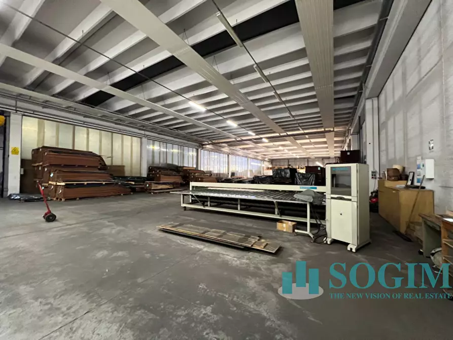 Immagine 4 di Capannone industriale in affitto  in via Cantù a Cucciago