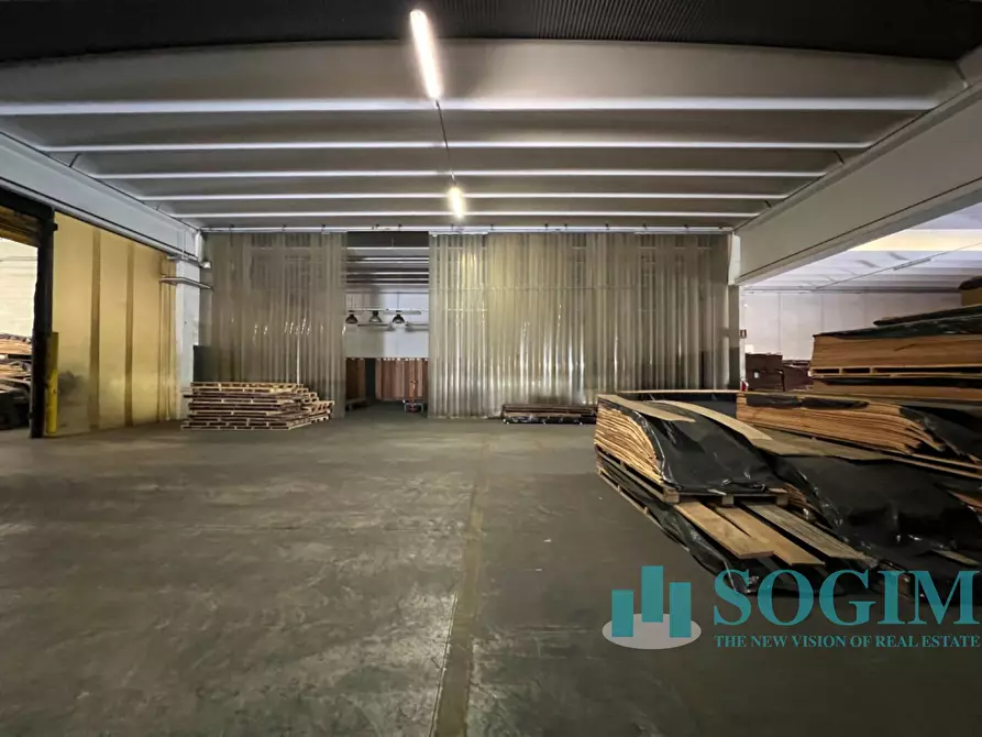 Immagine 29 di Capannone industriale in affitto  in via Cantù a Cucciago