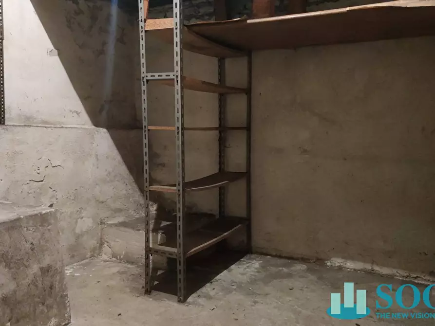 Immagine 8 di Magazzino in vendita  in Viale Francesco Crispi a Milano