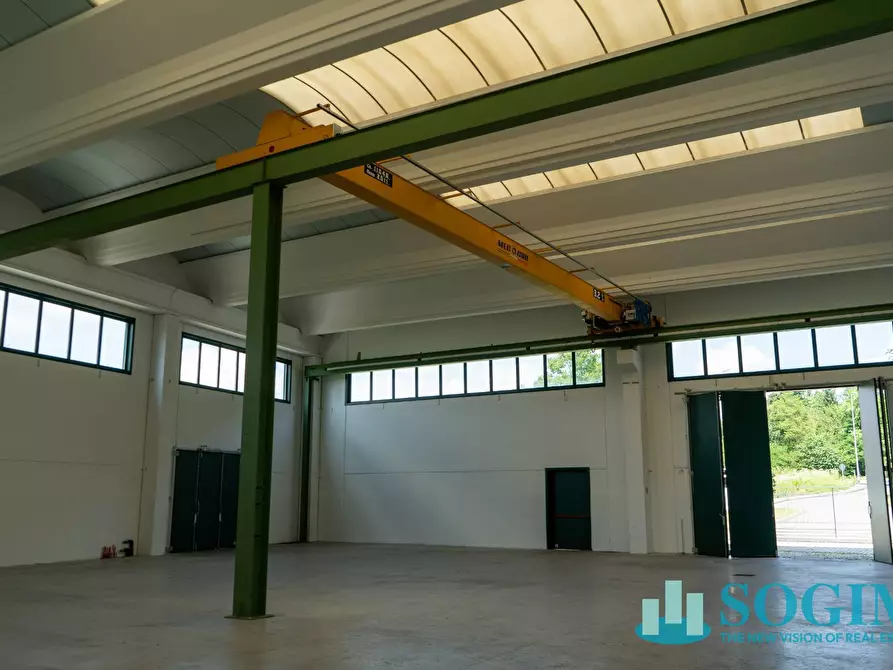 Immagine 8 di Capannone industriale in vendita  in Via Strada Rossa a Solbiate Con Cagno
