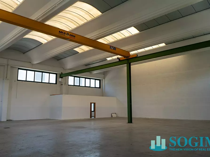 Immagine 13 di Capannone industriale in vendita  in Via Strada Rossa a Solbiate Con Cagno