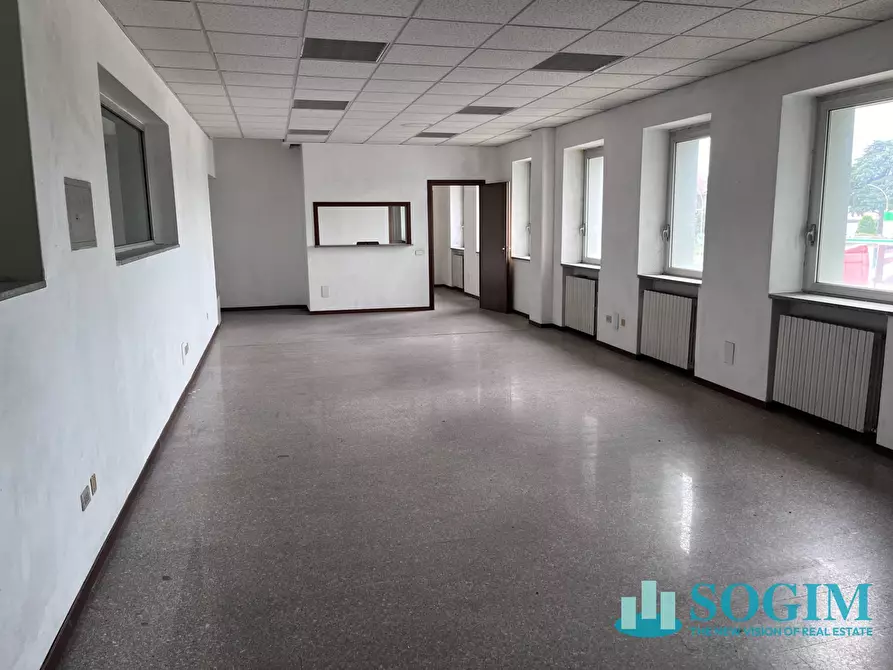 Immagine 21 di Capannone industriale in affitto  in via Dante a Abbiategrasso