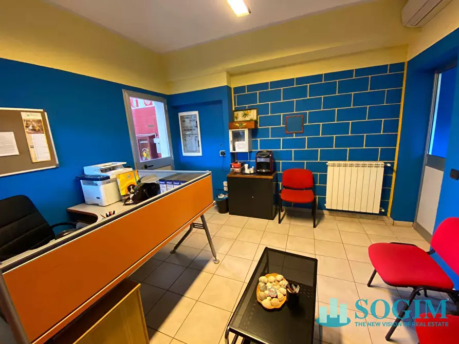 Immagine 3 di Capannone industriale in vendita  in Via Abruzzi a Locate Di Triulzi