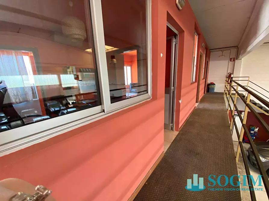 Immagine 12 di Capannone industriale in vendita  in Via Abruzzi a Locate Di Triulzi