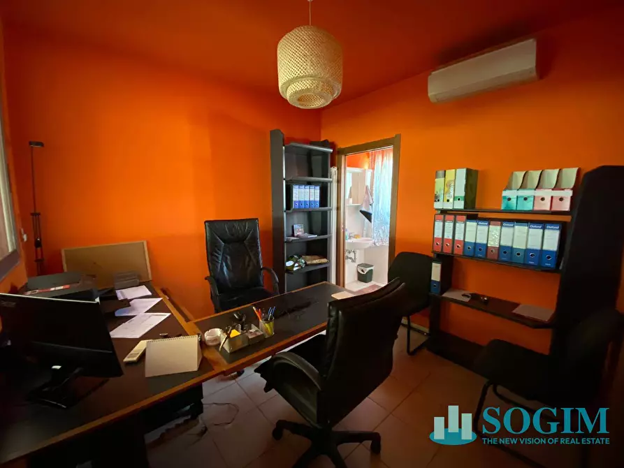 Immagine 13 di Capannone industriale in vendita  in Via Abruzzi a Locate Di Triulzi