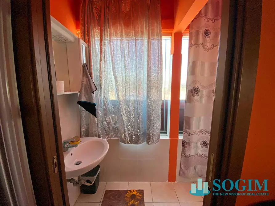 Immagine 22 di Capannone industriale in vendita  in Via Abruzzi a Locate Di Triulzi