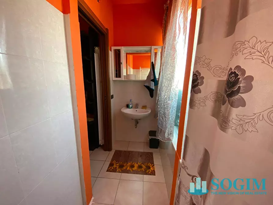 Immagine 23 di Capannone industriale in vendita  in Via Abruzzi a Locate Di Triulzi