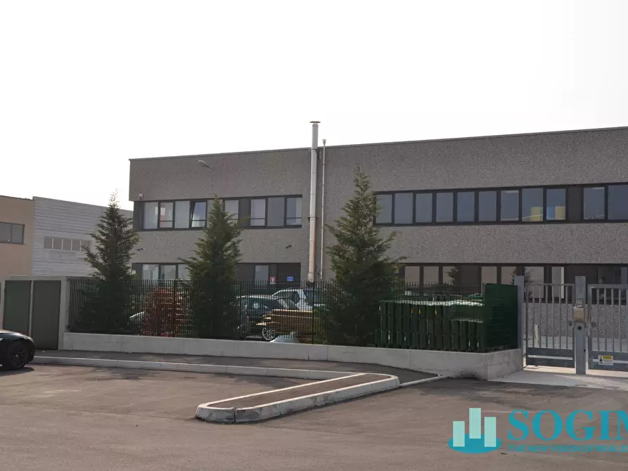 Immagine 10 di Terreno industriale in vendita  in Via Isonzo a Turate