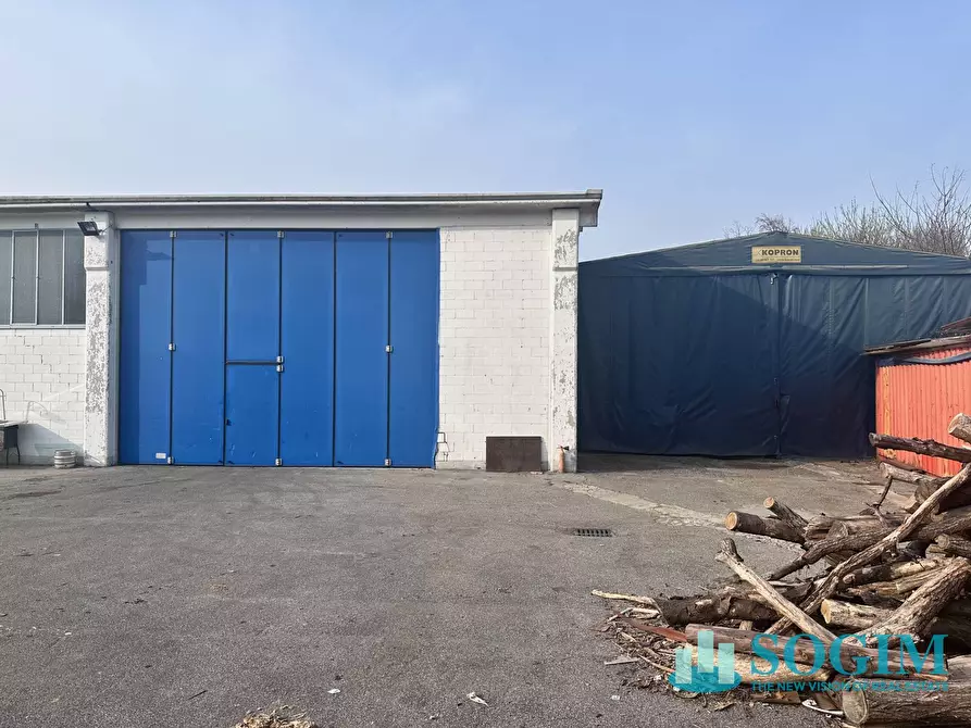 Immagine 27 di Capannone industriale in vendita  in Viale Industria a Lentate Sul Seveso