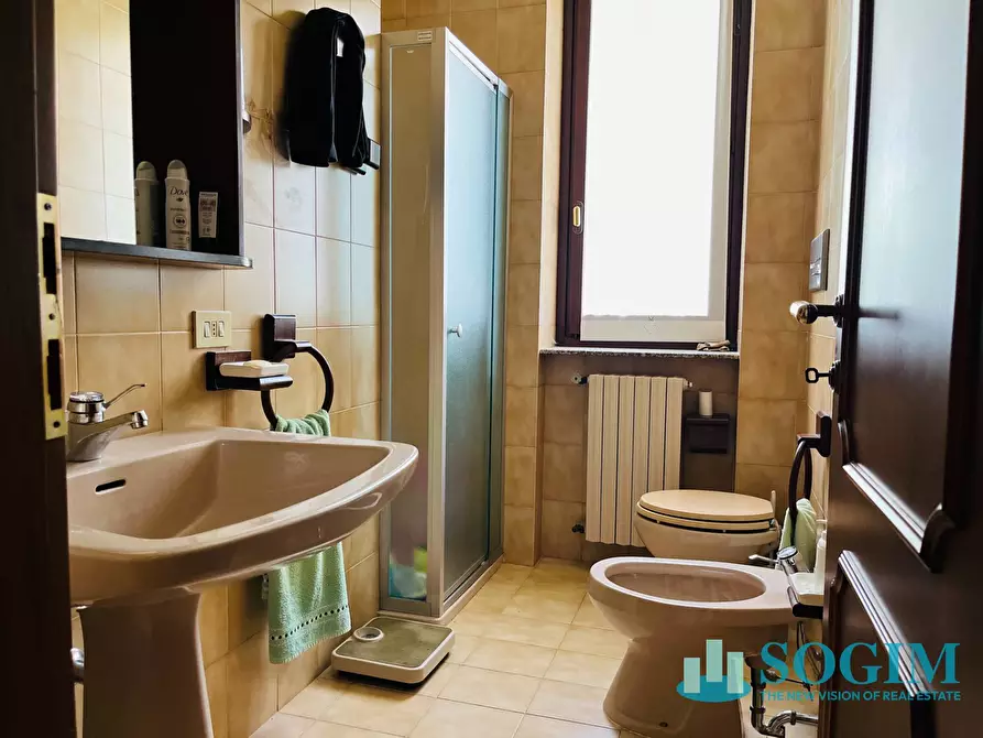 Immagine 20 di Villa in vendita  in via al Ronco a Como