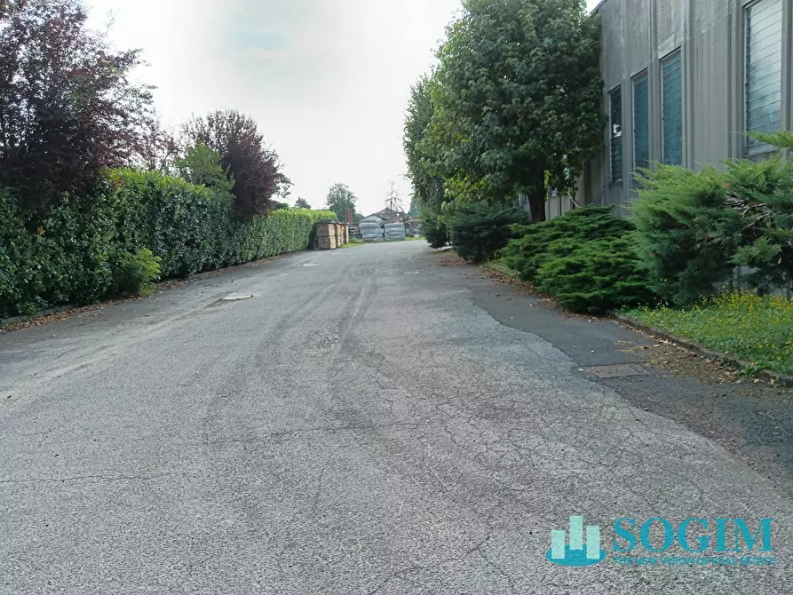 Immagine 6 di Capannone industriale in affitto  in via alla Porada a Seregno