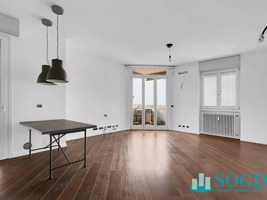 Immagine 5 di Appartamento in vendita  in Via Grandi a Sesto San Giovanni