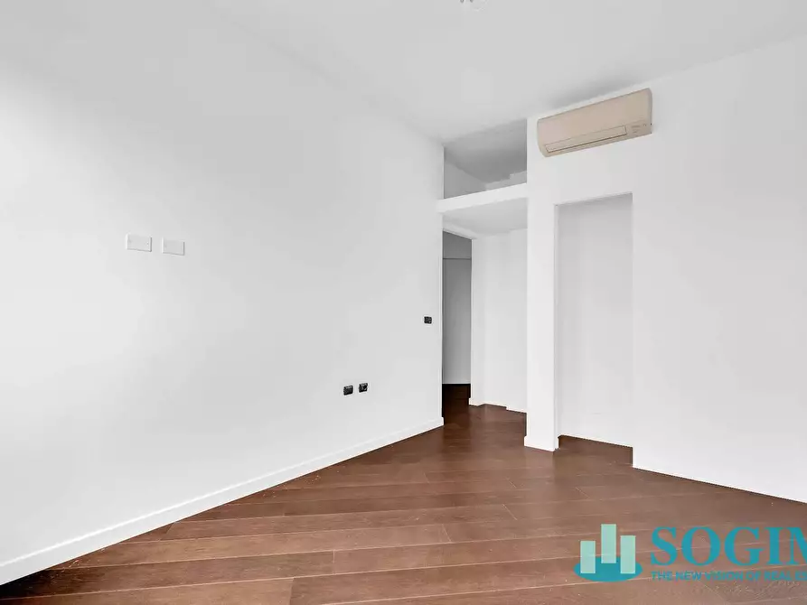 Immagine 25 di Appartamento in vendita  in Via Grandi a Sesto San Giovanni