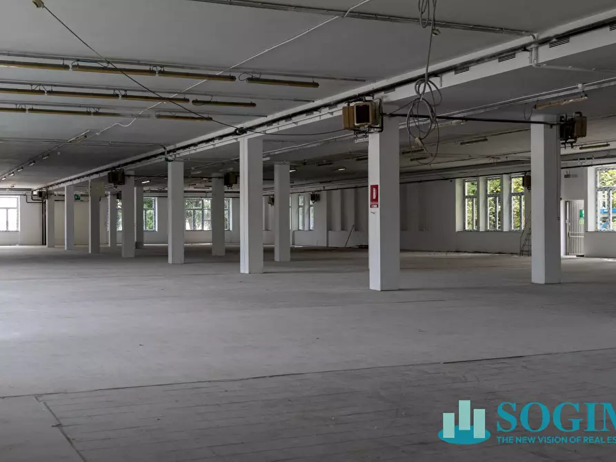 Immagine 26 di Capannone industriale in affitto  in Via Della LIbertà a Bellinzago Novarese