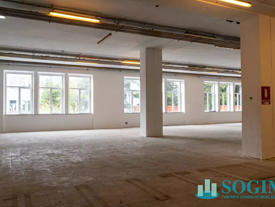 Immagine 21 di Capannone industriale in affitto  in Via Della LIbertà a Bellinzago Novarese