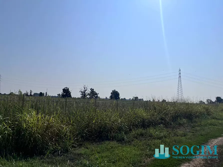 Immagine 13 di Terreno industriale in vendita  in via Saba a Abbiategrasso