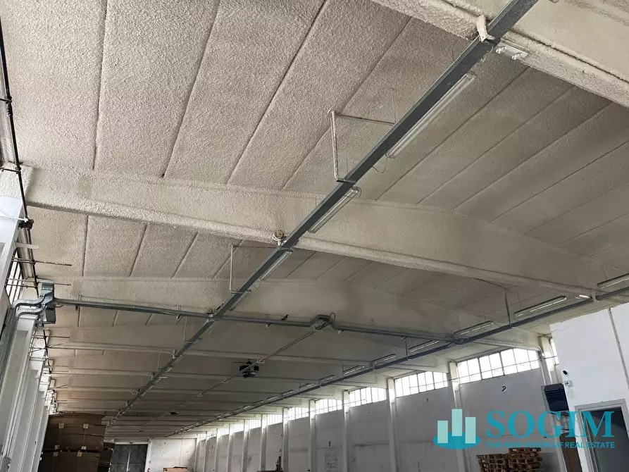 Immagine 8 di Capannone industriale in vendita  a Brugherio