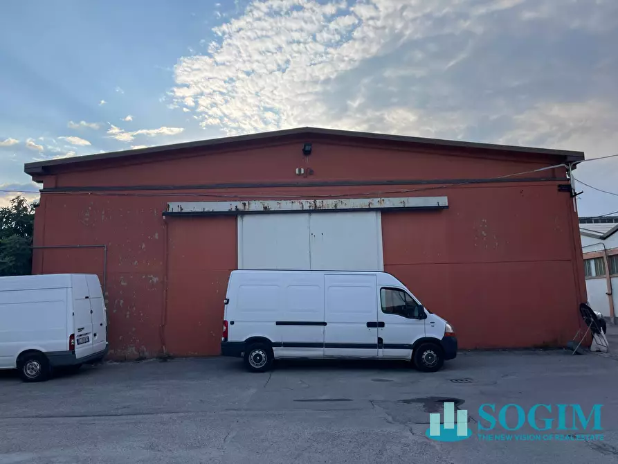 Immagine 12 di Capannone industriale in vendita  a Brugherio