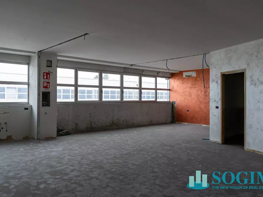 Immagine 22 di Capannone industriale in vendita  in via Erba a Melzo