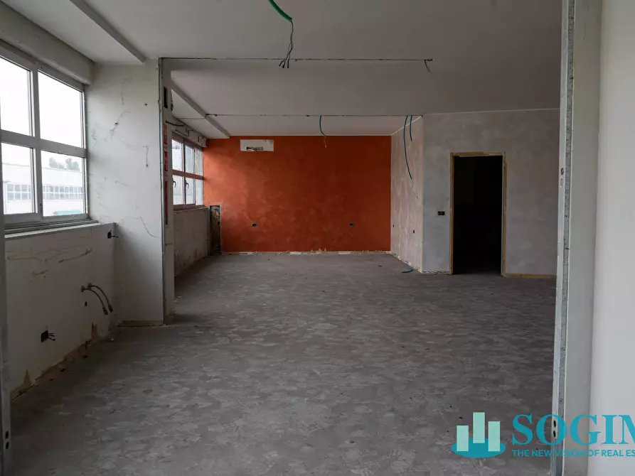 Immagine 25 di Capannone industriale in vendita  in via Erba a Melzo