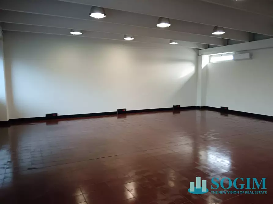 Immagine 26 di Capannone industriale in affitto  in via Vesuvio a Nova Milanese