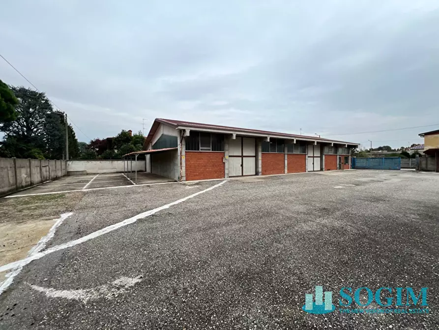 Immagine 5 di Capannone industriale in vendita  in via a. manzoni a Boffalora Sopra Ticino