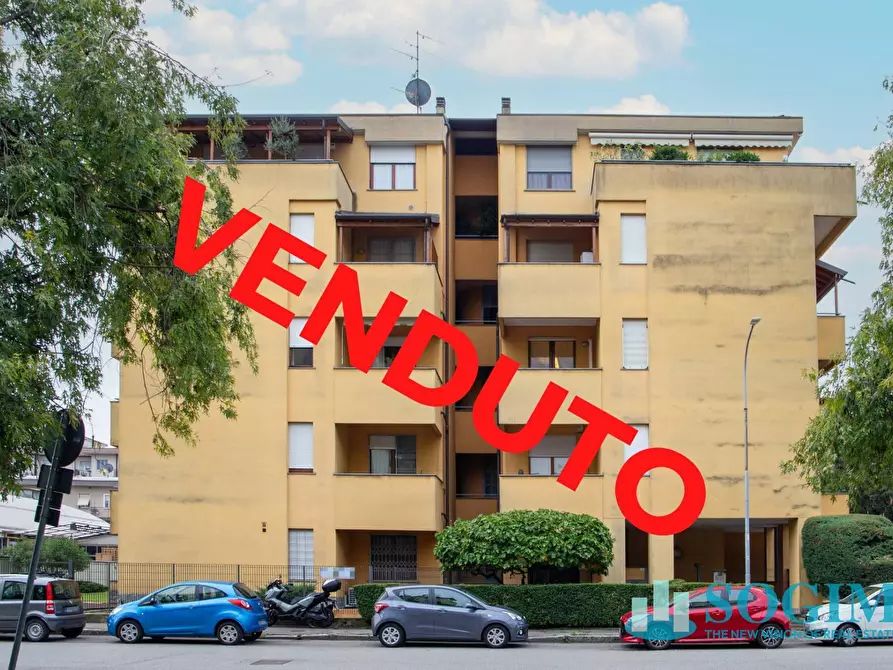 Immagine 1 di Appartamento in vendita  in via Cimabue a Monza