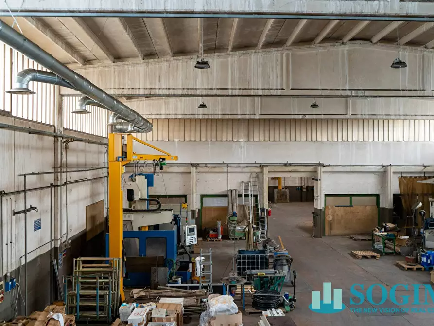 Immagine 8 di Capannone industriale in vendita  in Via dell'artigianato a Turate