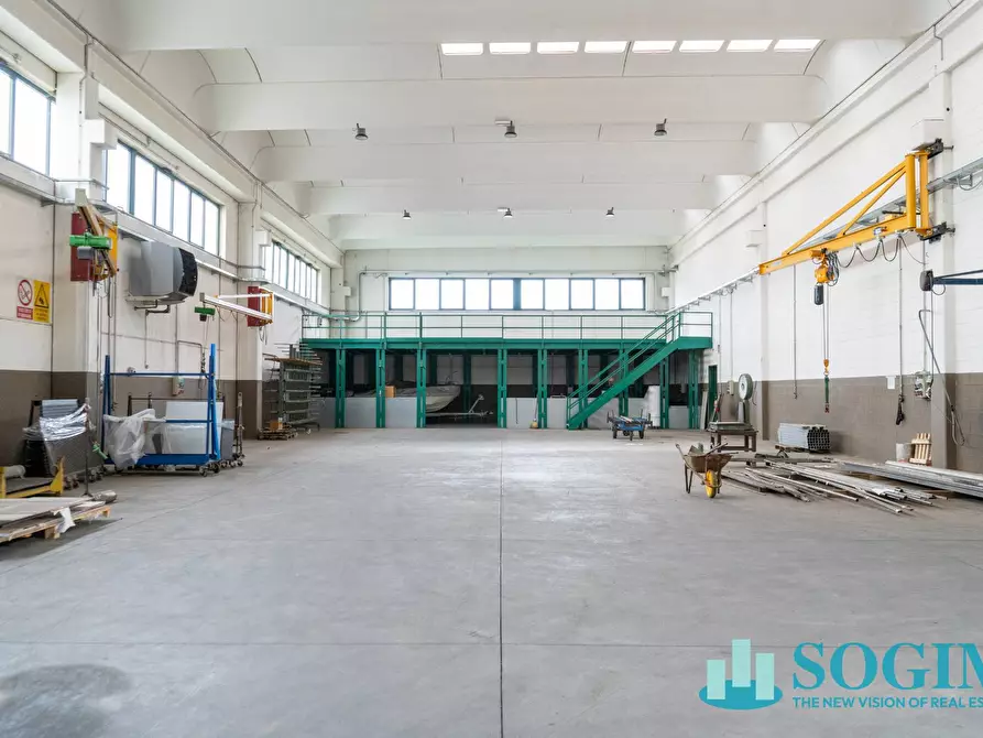 Immagine 16 di Capannone industriale in vendita  in Via dell'artigianato a Turate