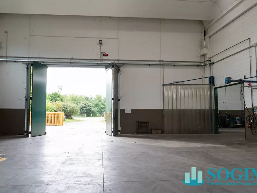 Immagine 21 di Capannone industriale in vendita  in Via dell'artigianato a Turate